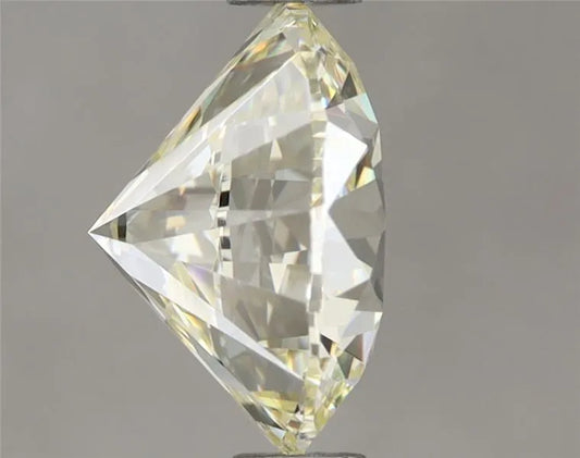 1.6 Carats ROUND Diamond