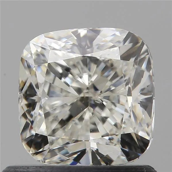 0.9 Carats CUSHION BRILLIANT Diamond