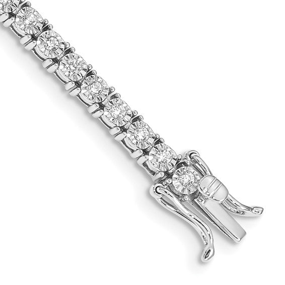 Illusion set diamond tennis bracelet.